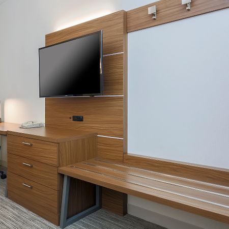 רוצ'סטר Holiday Inn Express Irondequoit By Ihg מראה חיצוני תמונה