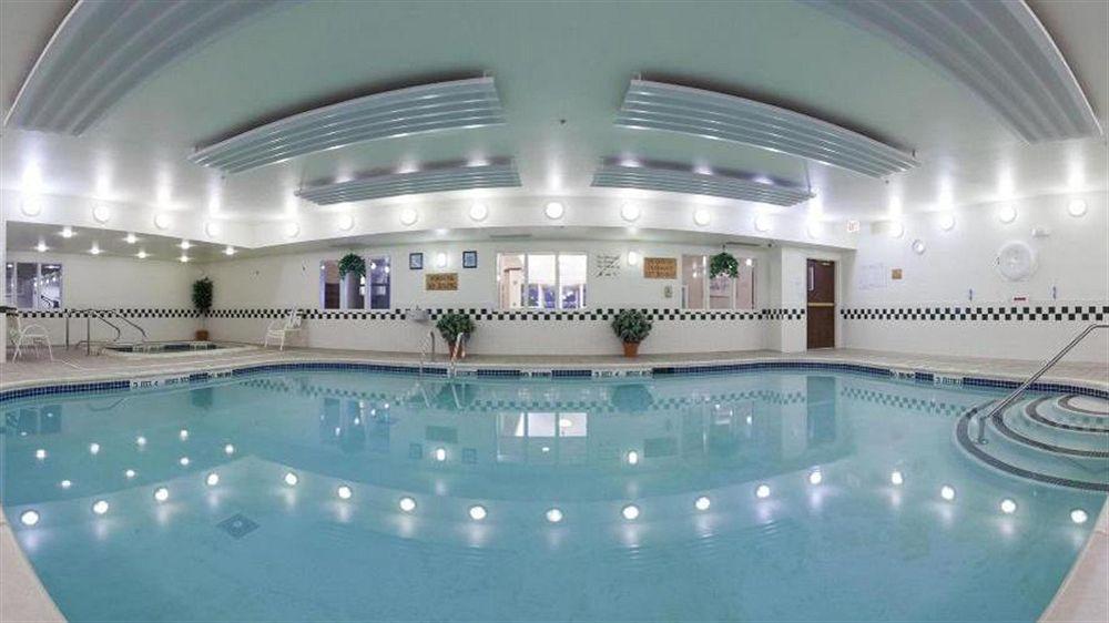 רוצ'סטר Holiday Inn Express Irondequoit By Ihg מראה חיצוני תמונה