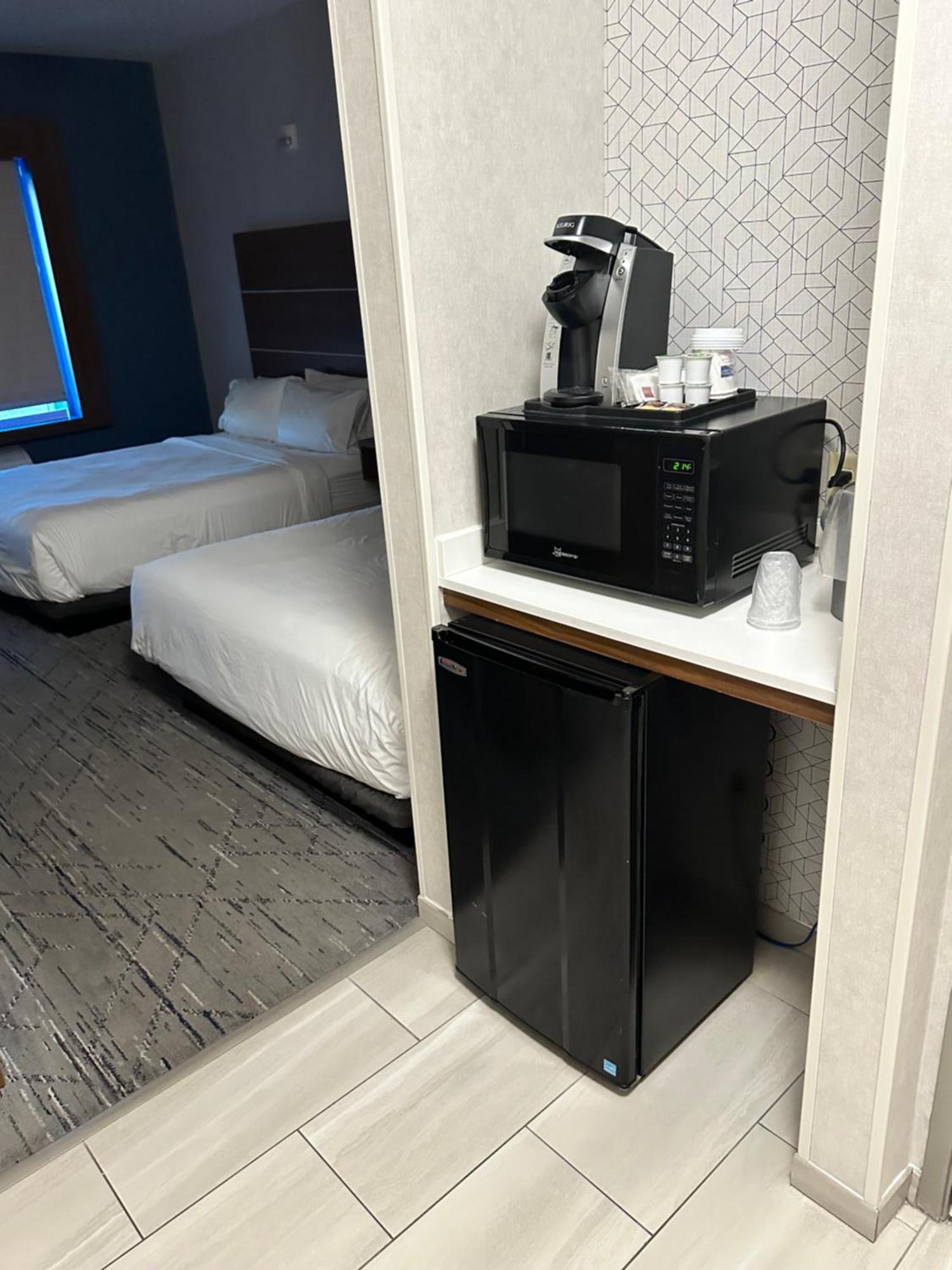רוצ'סטר Holiday Inn Express Irondequoit By Ihg מראה חיצוני תמונה
