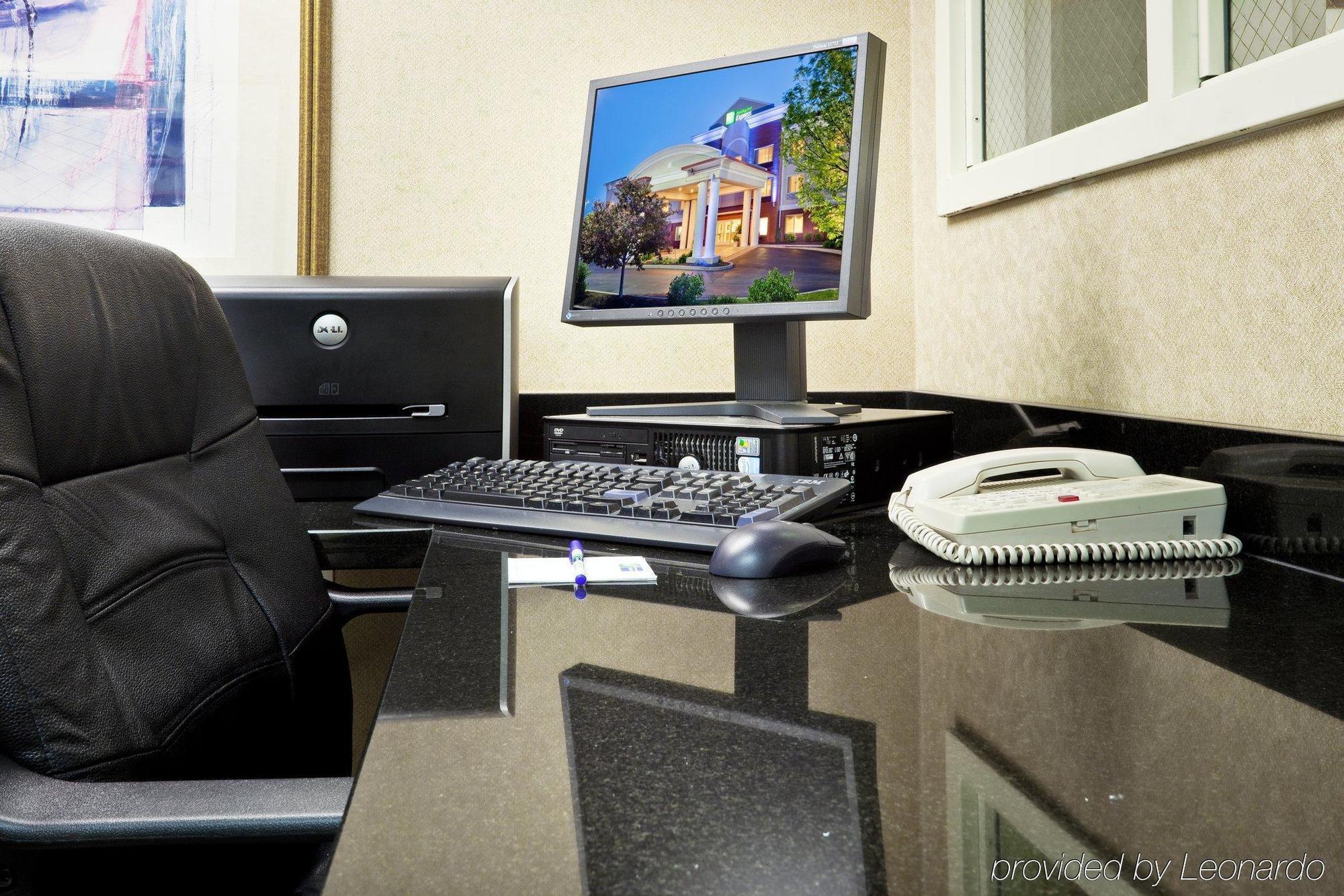 רוצ'סטר Holiday Inn Express Irondequoit By Ihg מראה חיצוני תמונה
