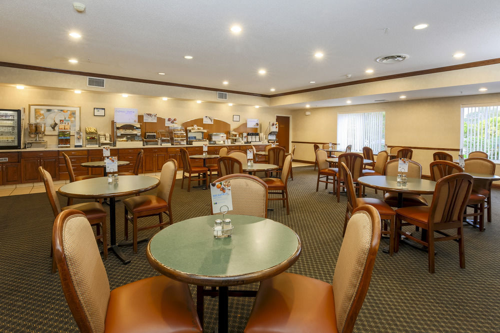 רוצ'סטר Holiday Inn Express Irondequoit By Ihg מראה חיצוני תמונה