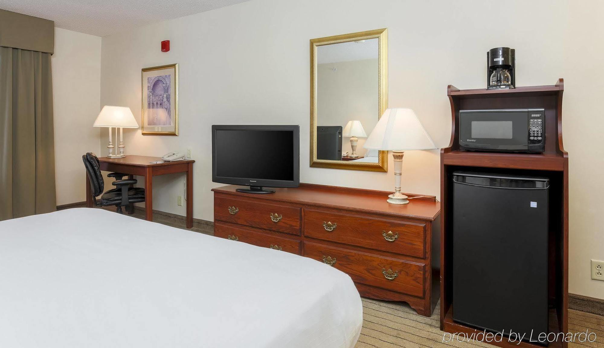 רוצ'סטר Holiday Inn Express Irondequoit By Ihg מראה חיצוני תמונה